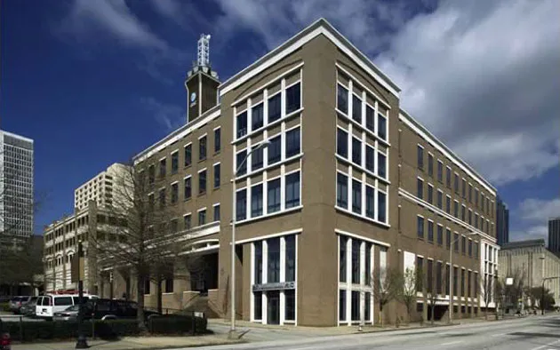 Exterior of Loudermilk conference center art deco facade.